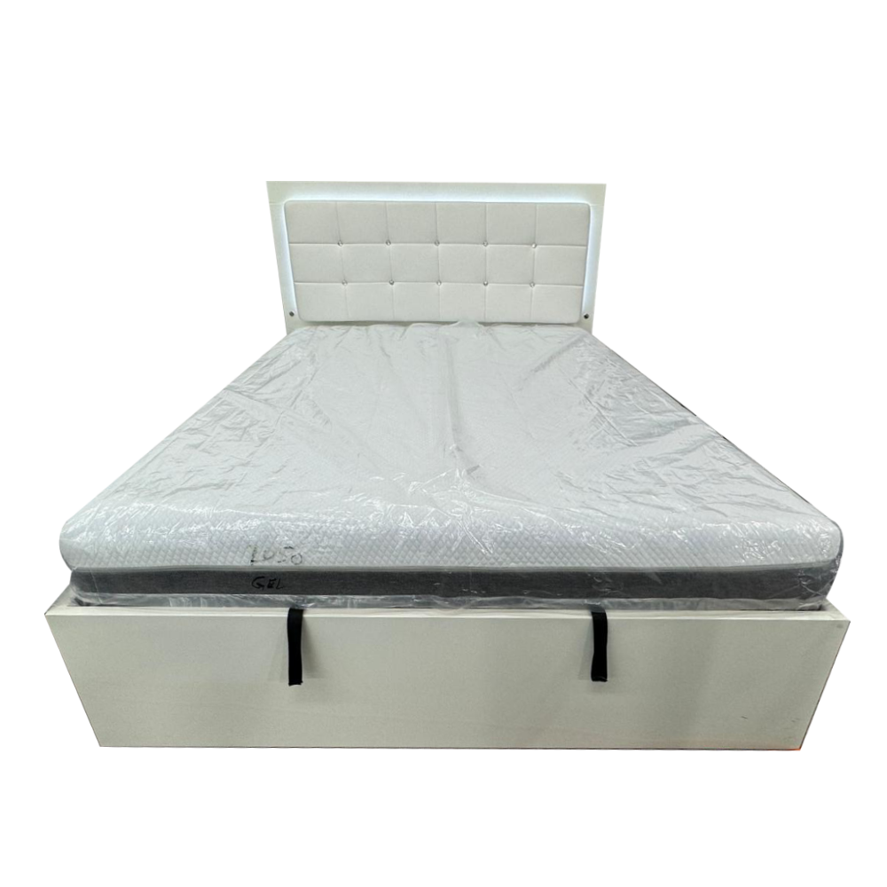 7004 - Storage Bed