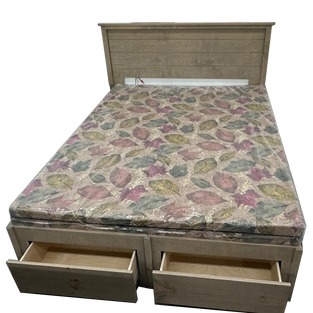 7003 - Storage Bed