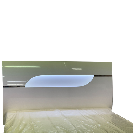 7018 - White Storage Bed