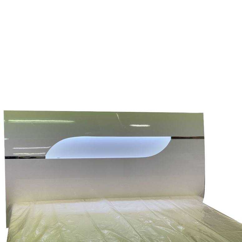 7018 - White Storage Bed